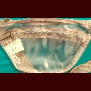 fannypack